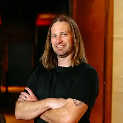 Massage-Therapist-Louisville-KY-Nicholas-Hall